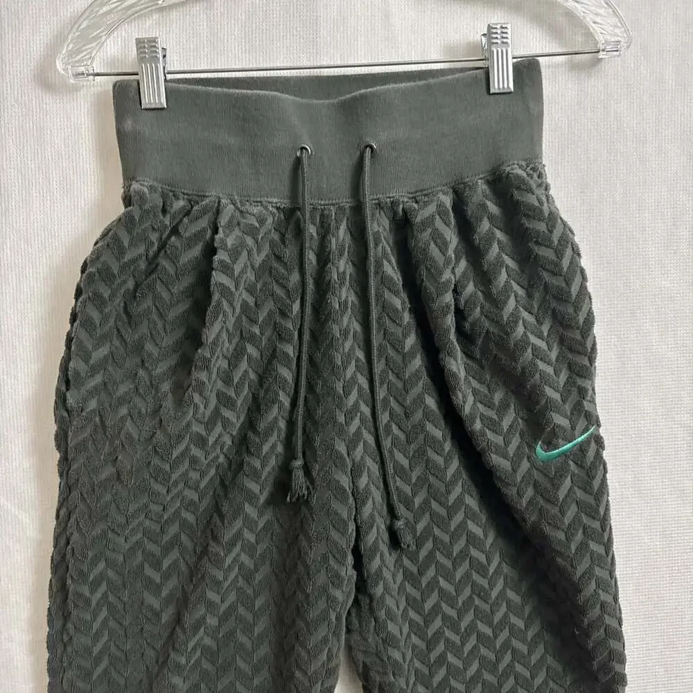 Nike Women's Size XS Sportswear Everyday Modern High Rise Jogger Pants